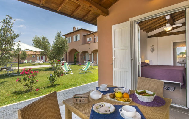 Marina Velca - Photo 4