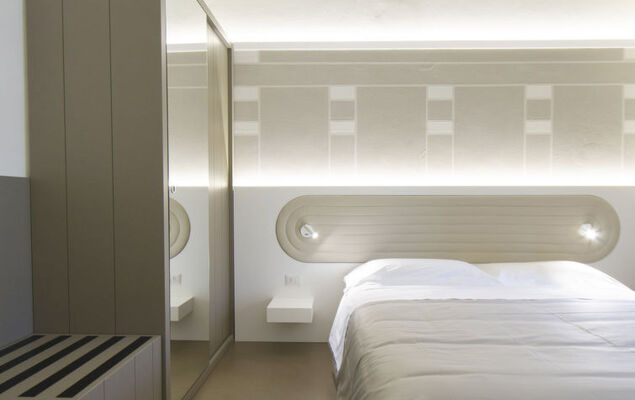 Tipologia Trilo 05 pax - Photo 11