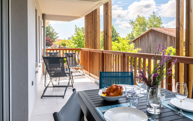 Jade et Elena - Photo 1